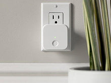 Load image into Gallery viewer, August Smart Lock Pro (3rd Gen) + Connect Hub - Zwave, HomeKit &amp; Alexa Compatible - Silver
